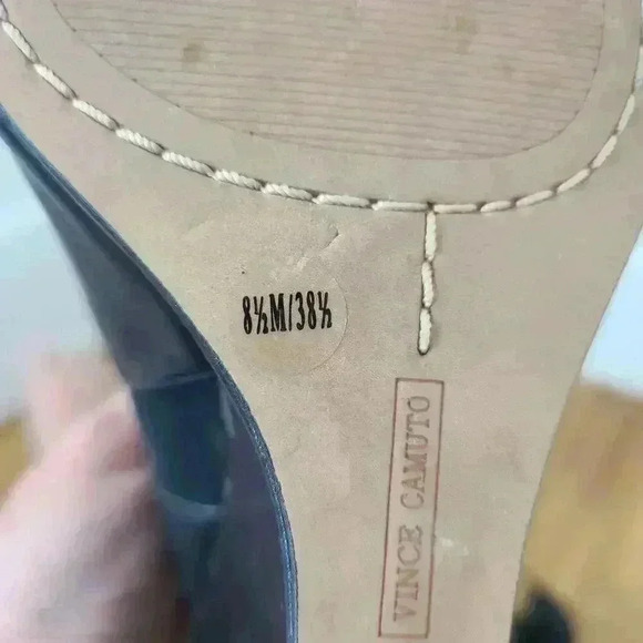 Vince Camuto Black Leather Wedge Open Toe Bootie Shoes Size 8.5 - Picture 11 of 11